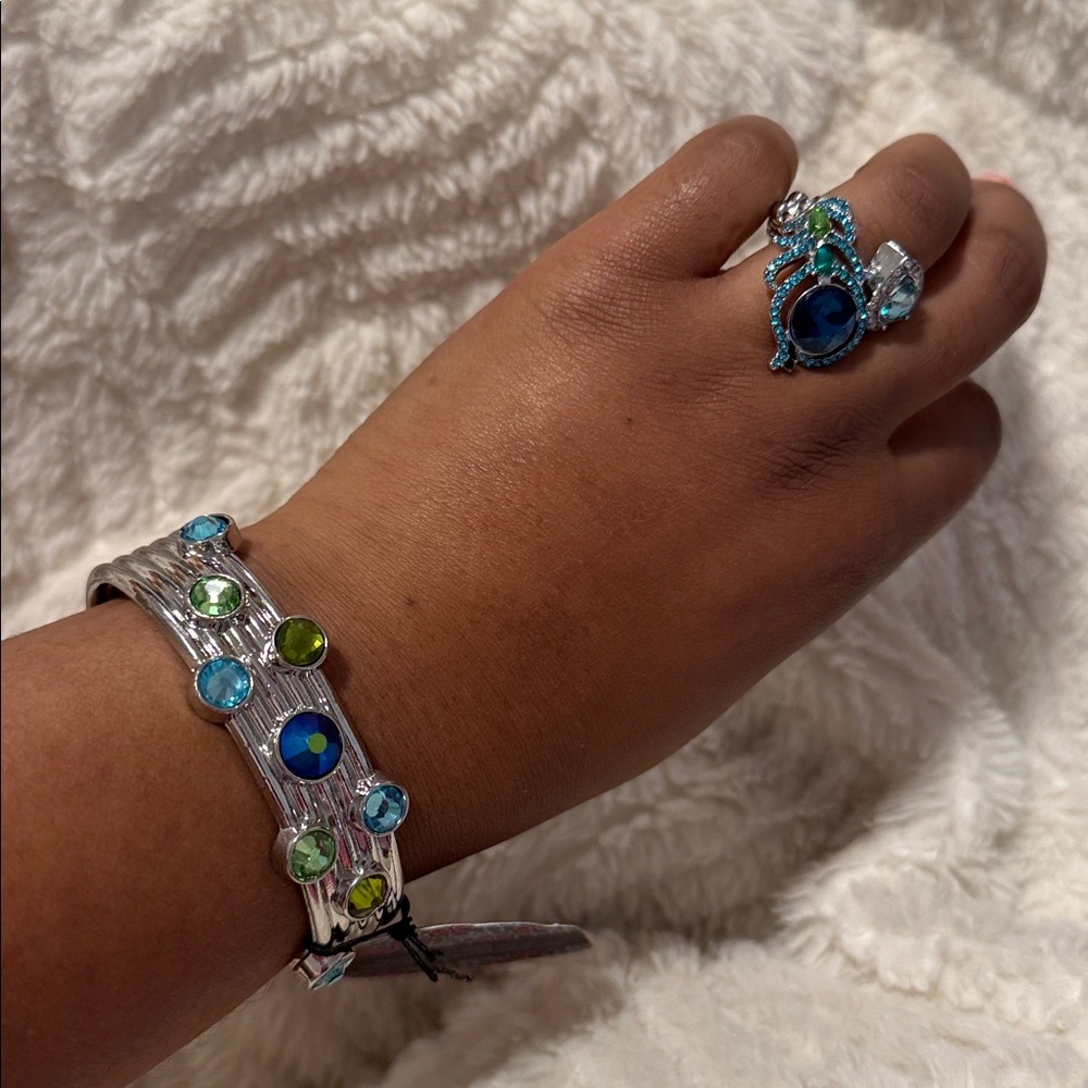 NWT Bracelet & Ring Adjustable Silver/Blue Set(Last Set)